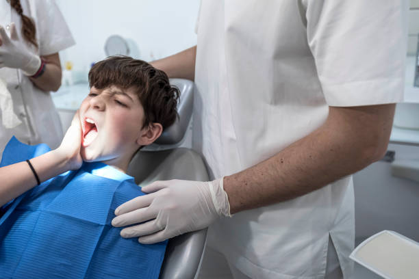 Best Weekend Emergency Dentist in Rio Vista, TX